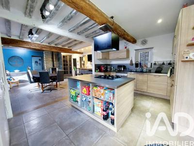 Maison - 134 m² - 5 pièces