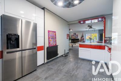 Maison - 145 m² - 6 pièces