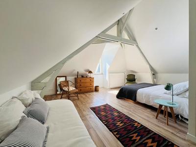 Maison de ville - 223 m² - 7 pièces