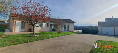 Maison - 110 m² - 6 pièces