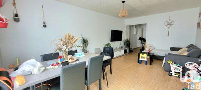 Appartement - 75 m² - 3 pièces