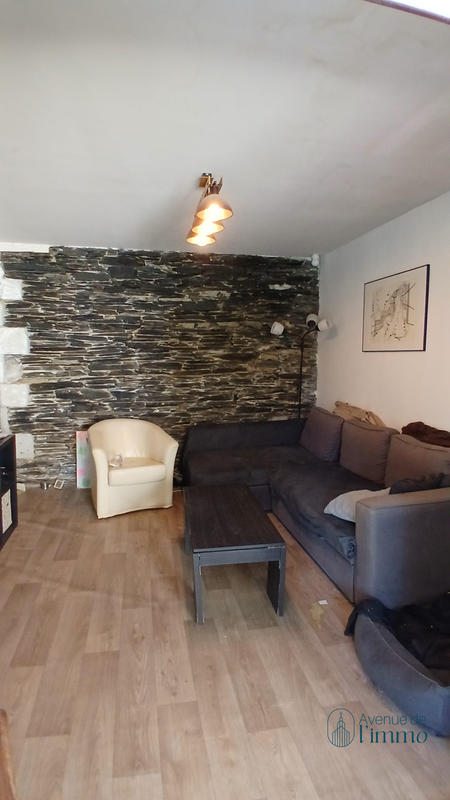 Maison - 186 m² - 6 pièces