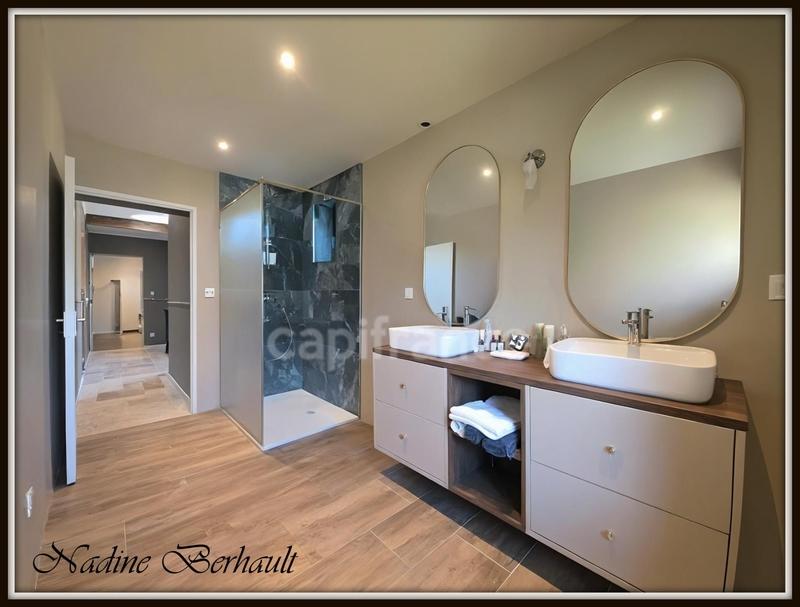 Maison - 140 m² - 7 pièces