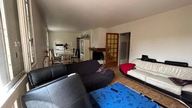 Maison - 100 m² - 6 pièces