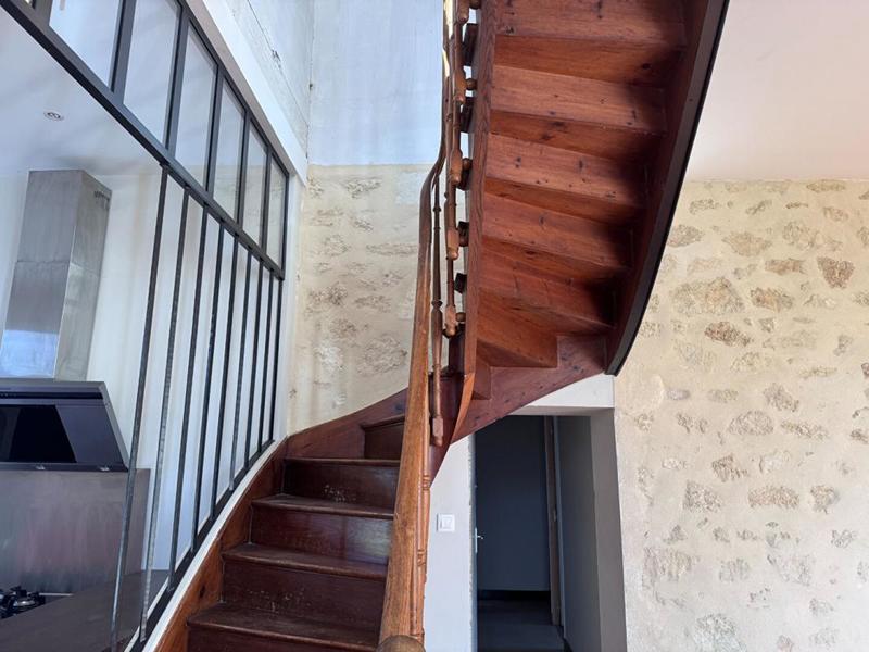 Propriété - 135 m² - 6 pièces