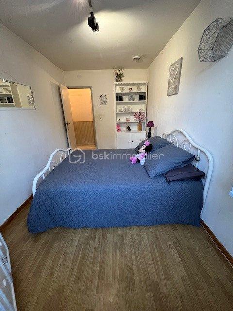 Maison traditionnelle - 166 m² - 8 pièces