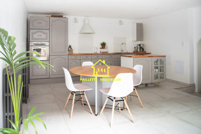 Maison - 150 m² - 5 pièces