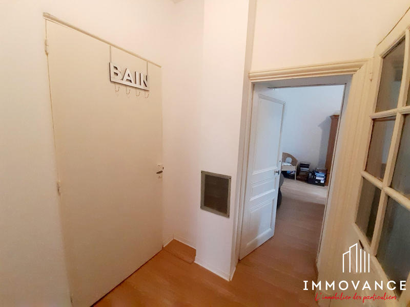 Maison - 350 m² - 16 pièces