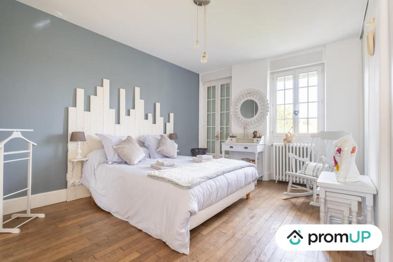 Maison contemporaine - 203 m² - 5 pièces