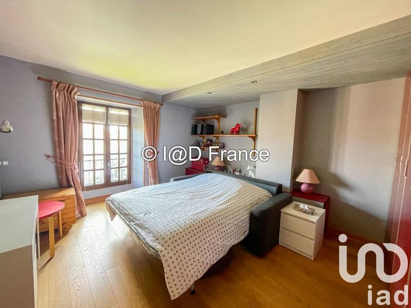 Maison - 165 m² - 8 pièces