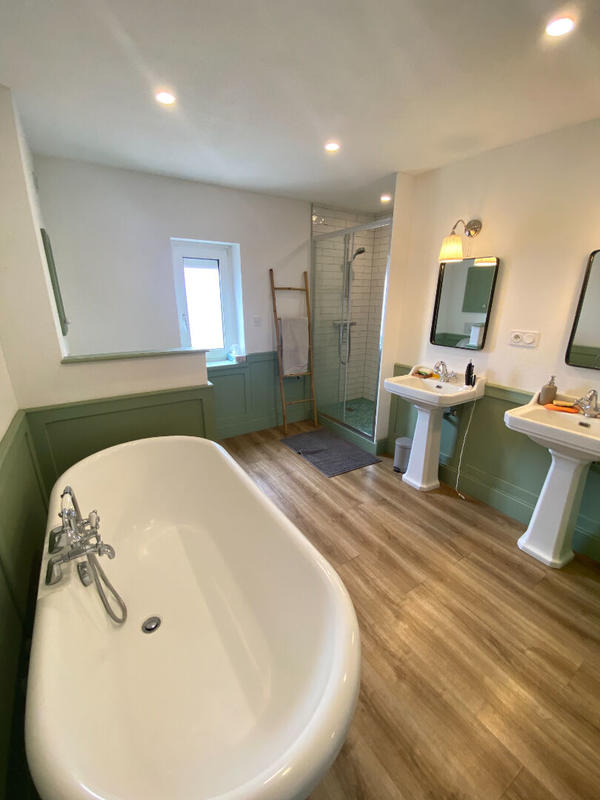 Maison - 155 m² - 6 pièces