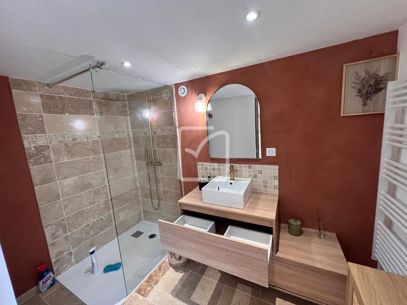 Maison - 146 m² - 7 pièces