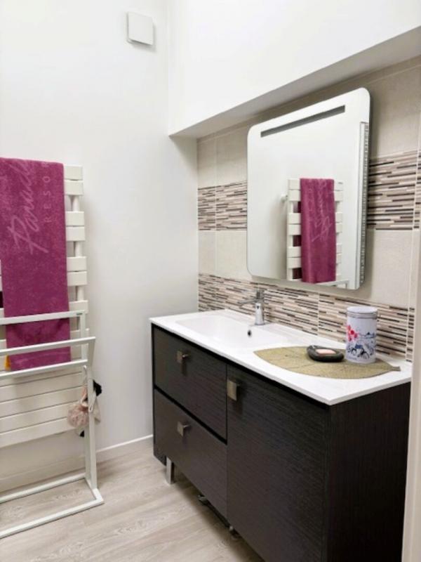 Appartement - 111 m² - 3 pièces