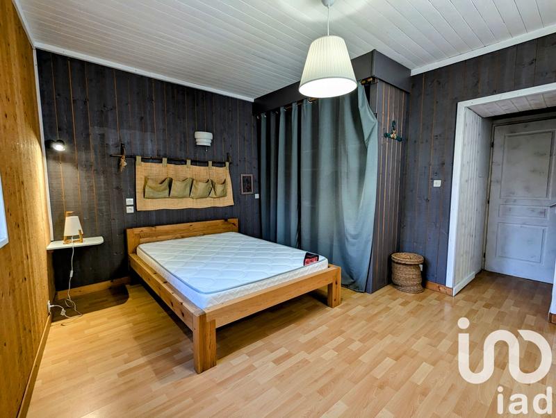 Maison - 214 m² - 7 pièces