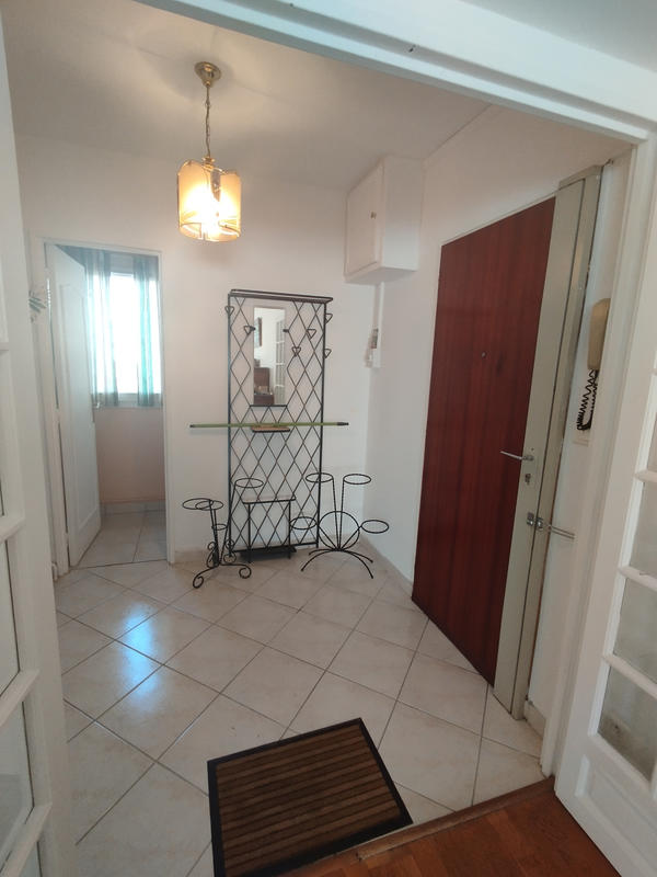 Appartement - 111 m² - 5 pièces