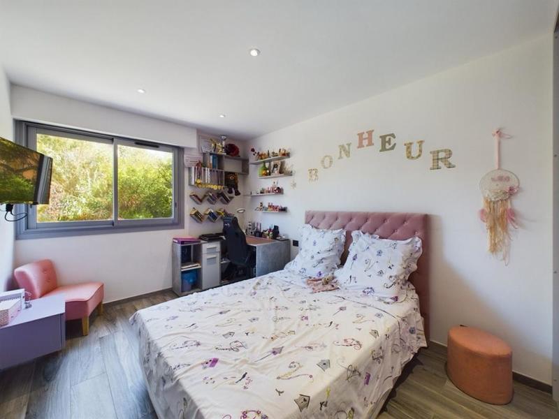 Appartement - 124 m² - 4 pièces