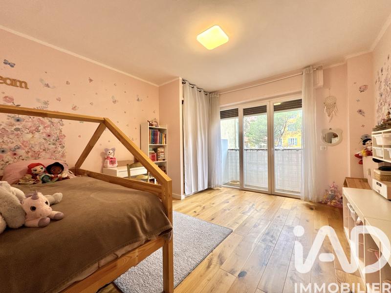 Appartement - 66 m² - 3 pièces