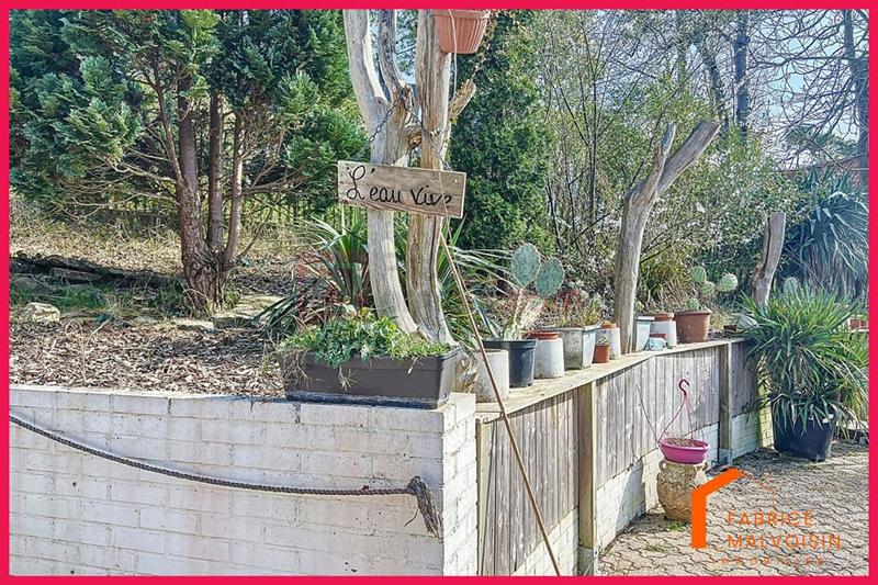 Maison - 99 m² - 4 pièces