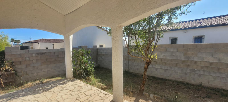 Villa - 95 m² - 5 pièces