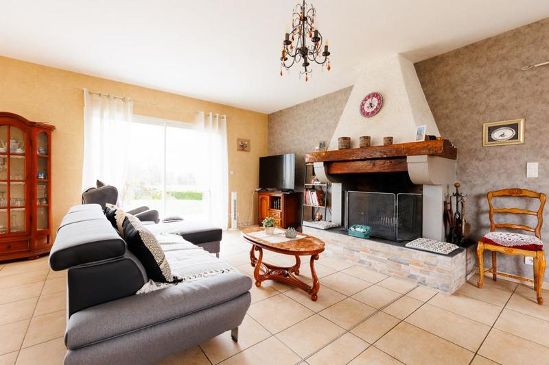 Maison - 200 m² - 6 pièces