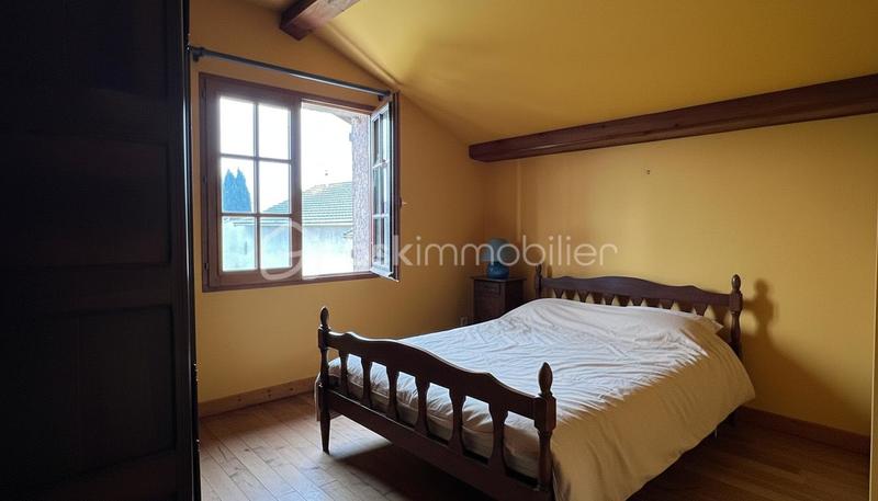 Maison - 112 m² - 4 pièces