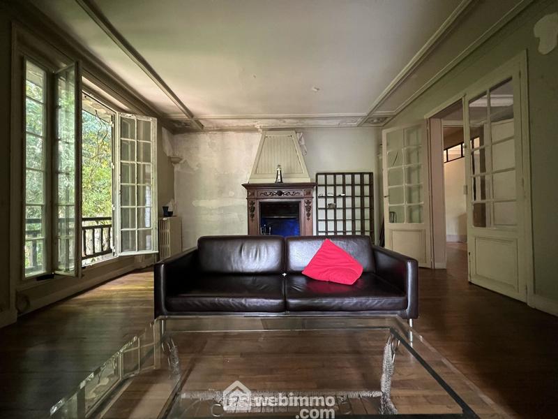 Maison - 182 m² - 7 pièces