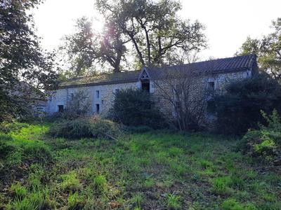 Appartement - 139 m² - 3 pièces
