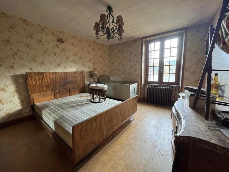 Maison - 259 m² - 10 pièces