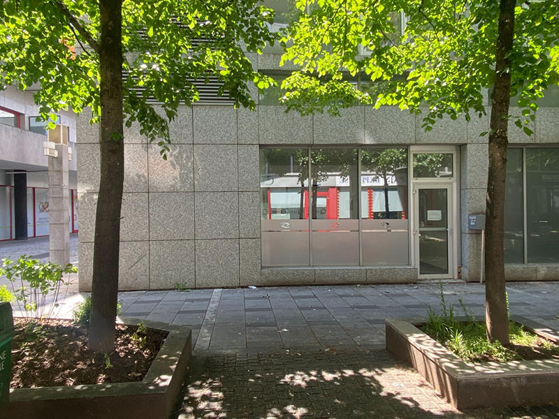 Local commercial - 184 m² - 5 pièces