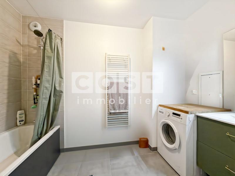 Appartement - 83 m² - 4 pièces