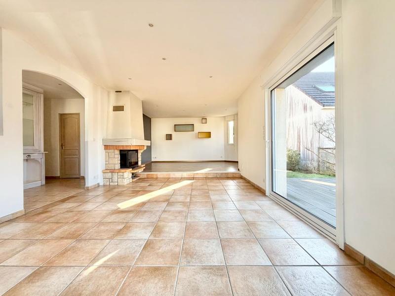 Maison - 130 m² - 5 pièces