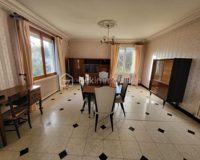 Maison - 111 m² - 4 pièces