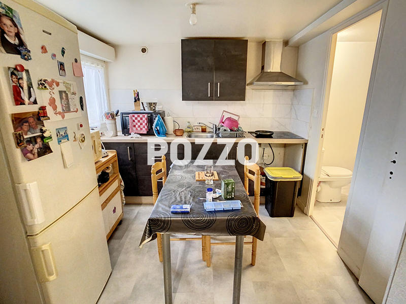 Immeuble - 244 m² - 10 pièces