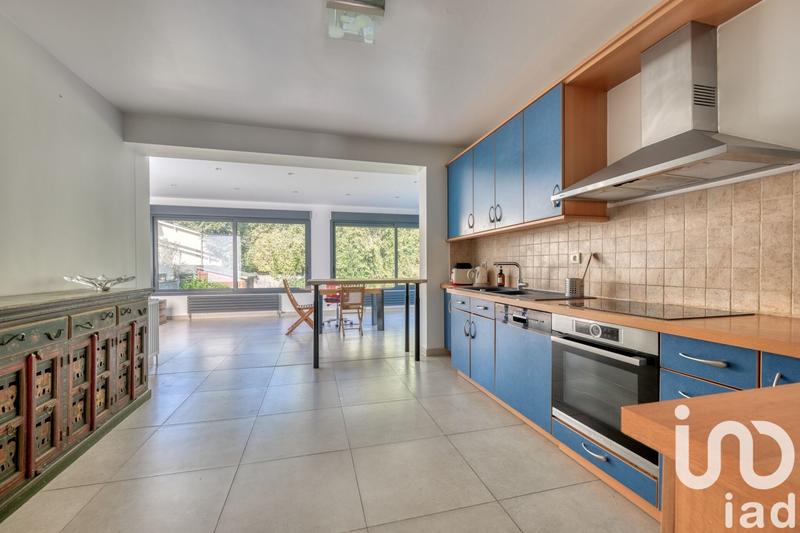 Maison - 176 m² - 7 pièces