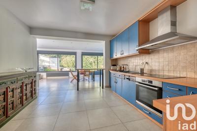 Maison - 176 m² - 7 pièces