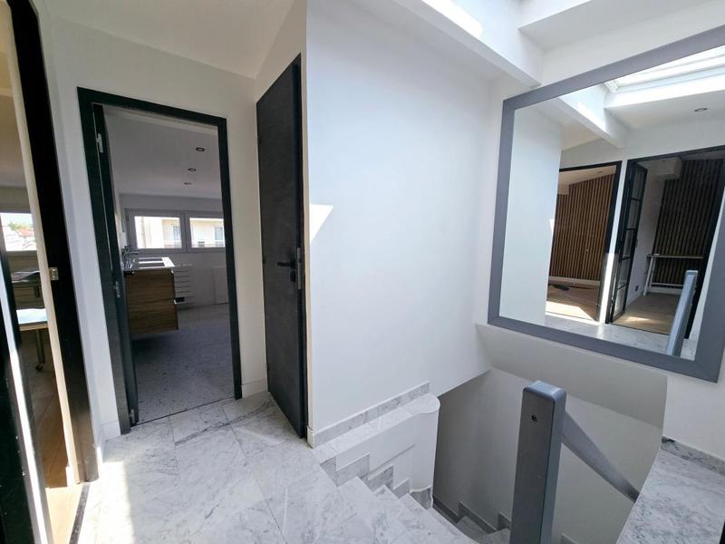 Duplex - 106 m² - 5 pièces