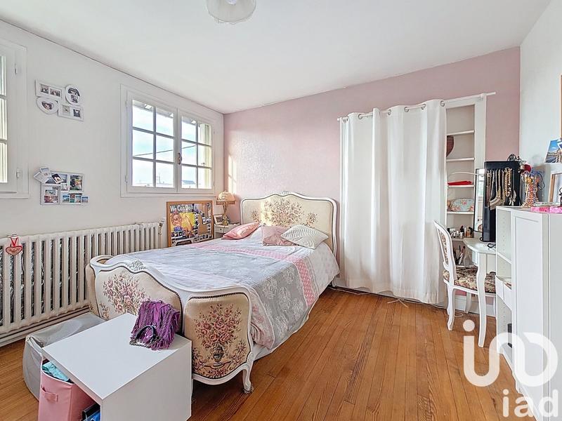 Maison - 140 m² - 8 pièces