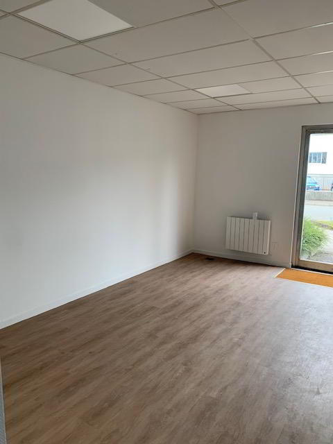 Local d'activité / Entrepôt - 462 m²