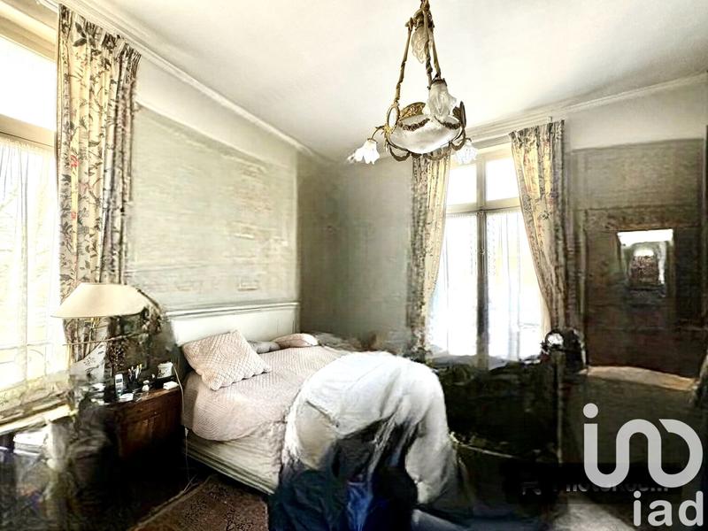 Maison - 184 m² - 8 pièces