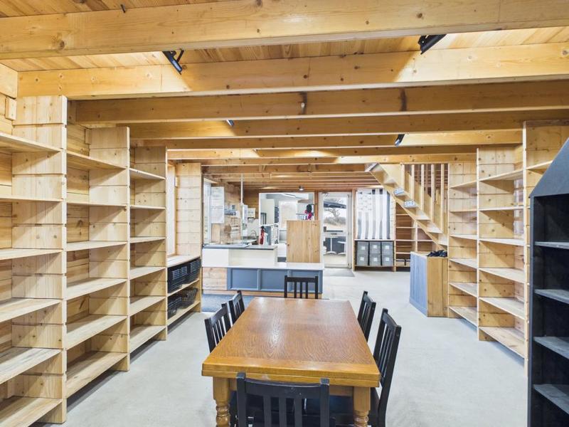 Maison - 357 m² - 11 pièces