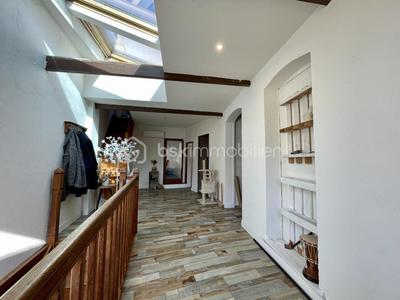 Maison - 170 m² - 5 pièces