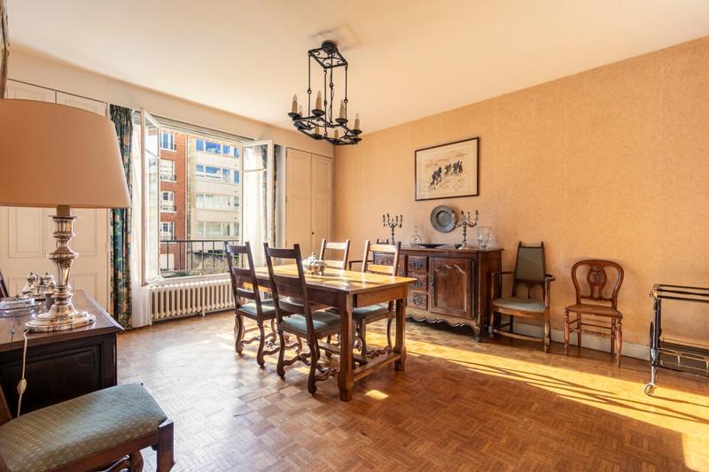 Appartement - 133 m² - 7 pièces