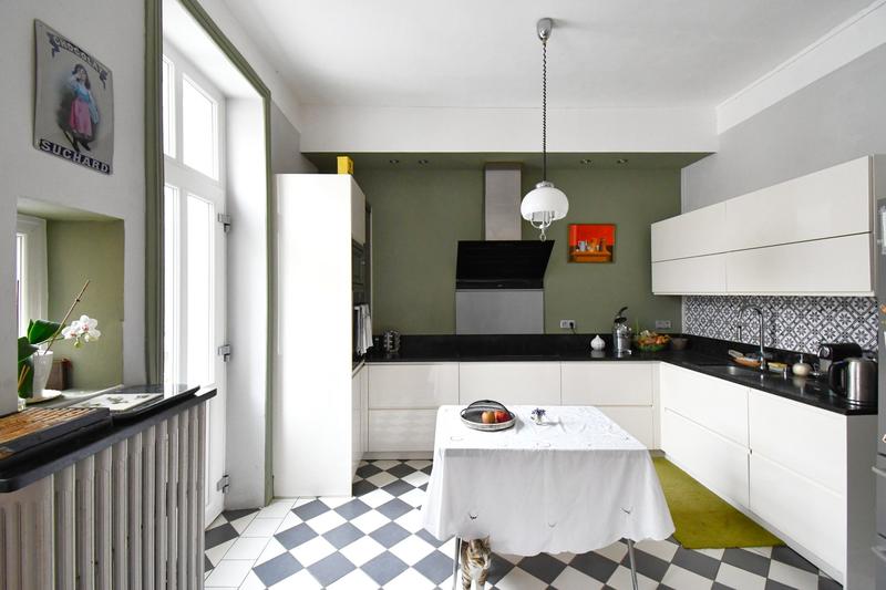 Maison - 230 m² - 8 pièces