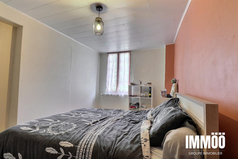 Maison - 97 m² - 6 pièces