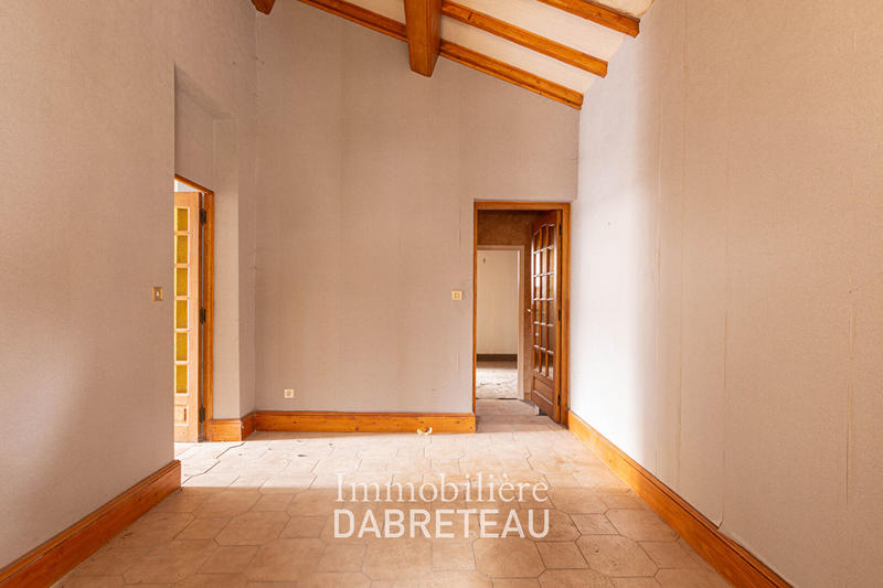Maison - 181 m² - 5 pièces