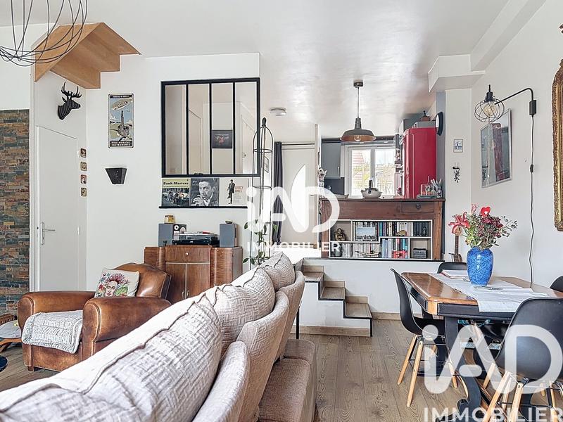 Maison - 94 m² - 5 pièces