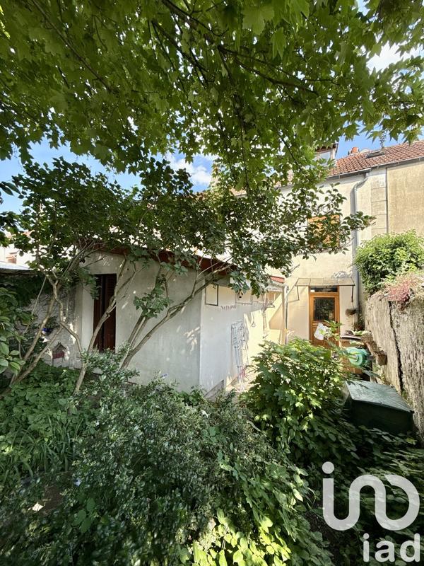 Maison - 90 m² - 5 pièces