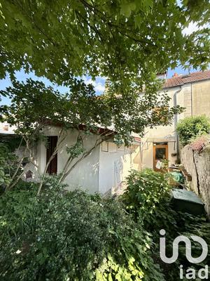 Maison - 90 m² - 5 pièces