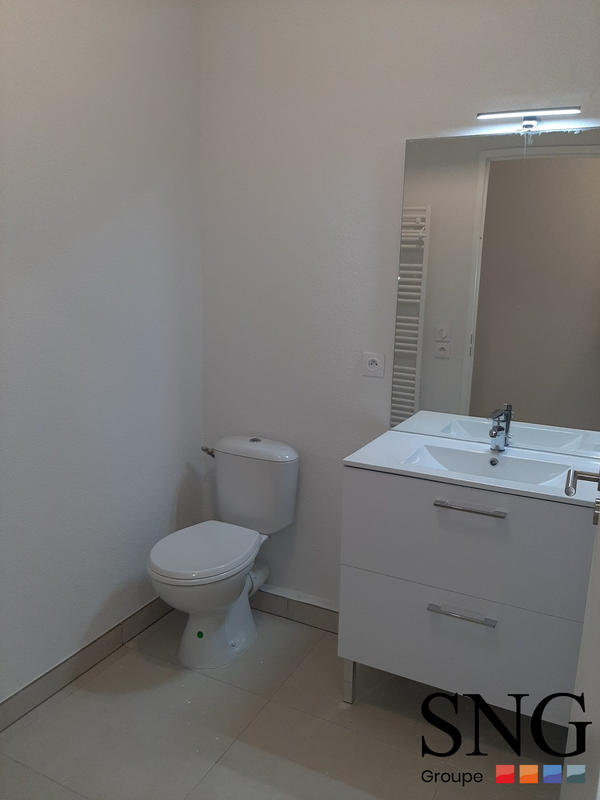 Appartement - 82 m² - 4 pièces