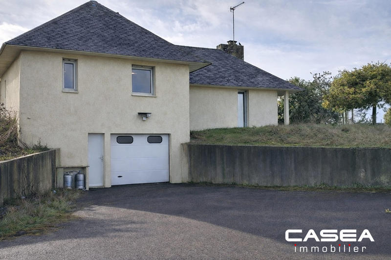 Maison traditionnelle - 130 m² - 5 pièces